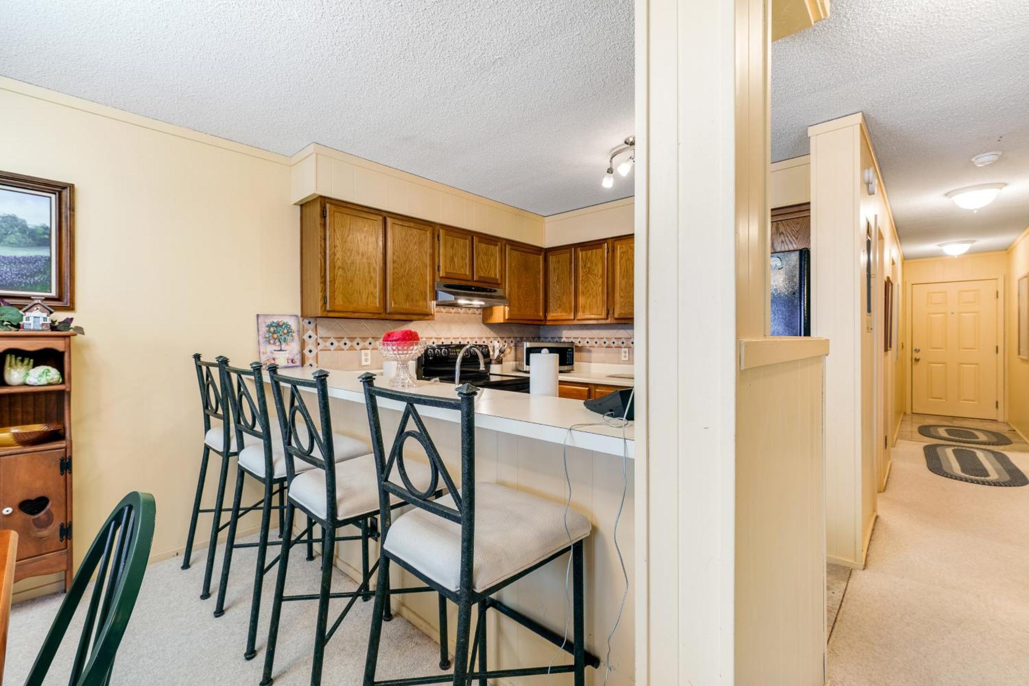 Pinnacle Beech Mountain Room photo