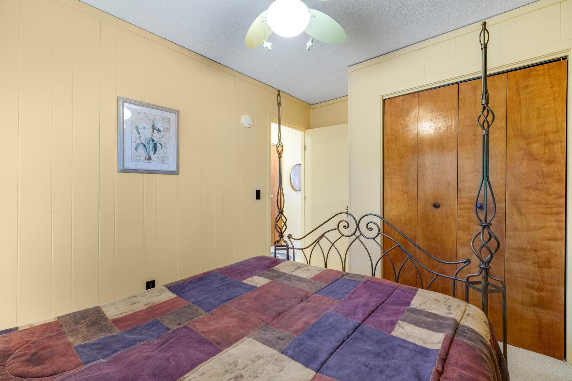 Pinnacle Beech Mountain Room photo