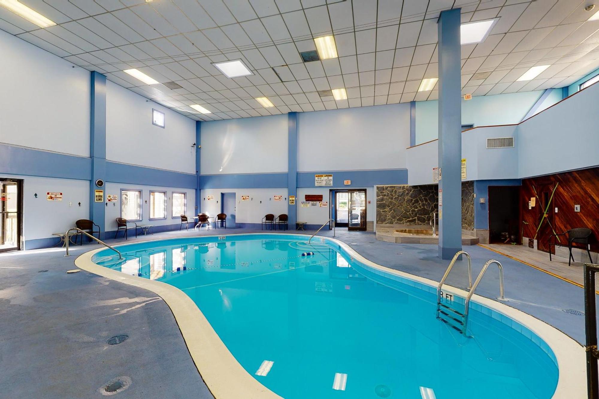 Pinnacle Beech Mountain Room photo